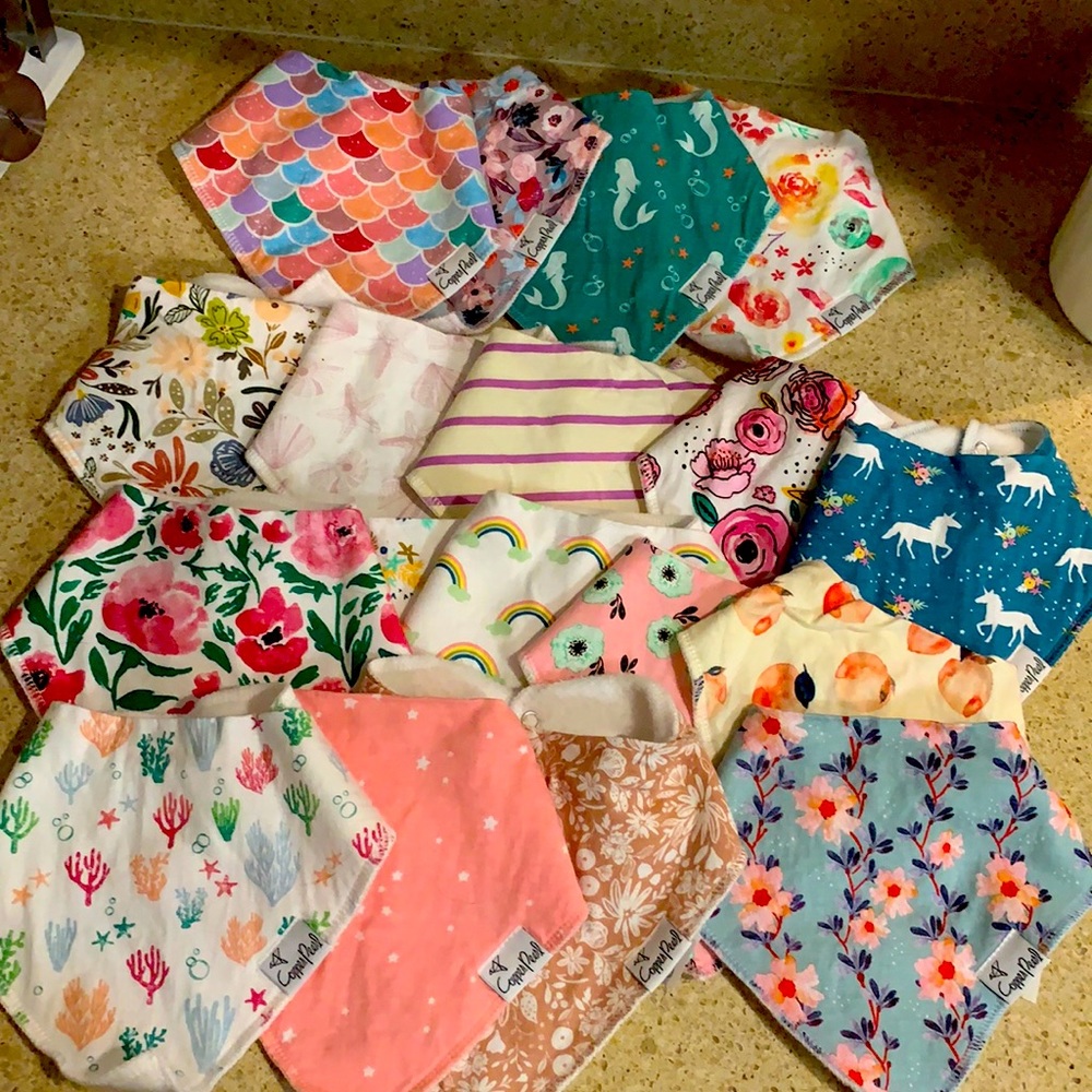 18 copper pearl drool bibs